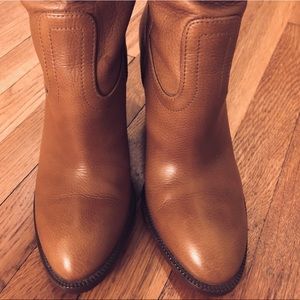 Gucci 36.5 women's brown tan boots 6 1/2